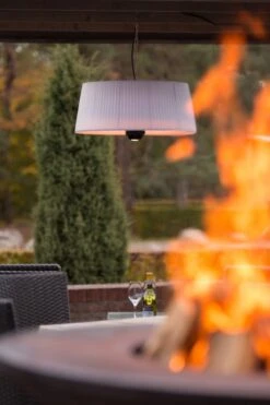 Bright Artix Hangstraler 1800 -Zwembad Spul Winkel Artix Compact hangstraler 1800 white 03 1