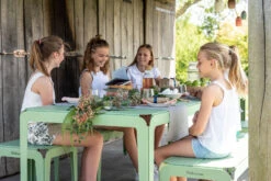 Weltevree Design Tuintafel -Zwembad Spul Winkel Bended design tuintafel 03