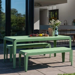 Weltevree Design Tuintafel -Zwembad Spul Winkel Bended design tuintafel set