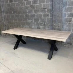 Eikenhouten Tafel