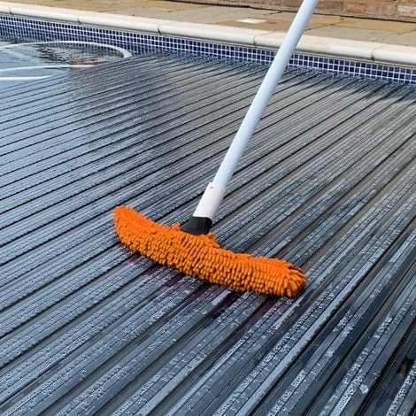 Flexibele Microvezel Zwembadborstel 3 Flexibele Microvezel Zwembadborstel - Afbeelding 3