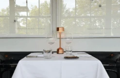 Imagilights Demoiselle Tall LED Tafellamp -Zwembad Spul Winkel Imagilights Demoiselle Tall LED tafellamp 01