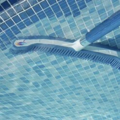 Kerlis Rubber Zwembad Borstel -Zwembad Spul Winkel Kerlis rubber zwembad borstel 04