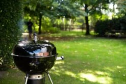 Kettle Kolen BBQ -Zwembad Spul Winkel Kettle kolen barbecue kl