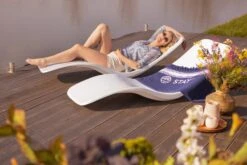 Luxe Lounge Ligbed New -Zwembad Spul Winkel Luxe lounger wit
