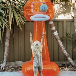 SunnyLife Mega Opblaasbaar Basketbal Set 7 SunnyLife Mega Opblaasbaar Basketbal Set -Zwembad Spul Winkel Mega opblaasbaar basketbal set 04