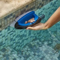 Multifunctionele Borstel Met Handvat 6 Multifunctionele Borstel Met Handvat -Zwembad Spul Winkel Multifunctionele handborstel Kerlis 03