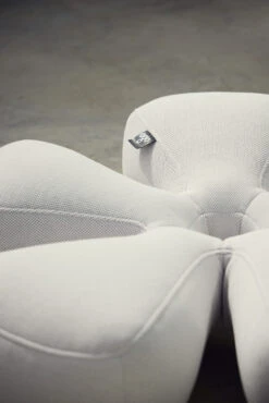 OGO Flower Luxe Ligbed -Zwembad Spul Winkel OGO 2023 7 3B6A1997 scaled 1