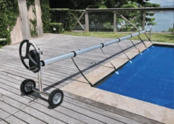 Oprolsysteem Voor Zomerzeil Op Wielen -Zwembad Spul Winkel Oprolsysteem voor zomerzeil op wielen 3
