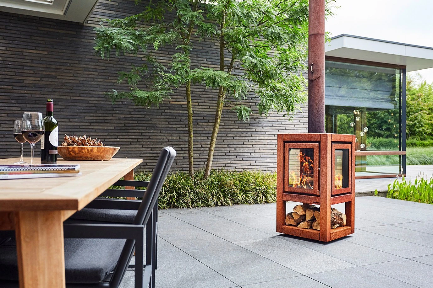 Quaruba Buitenhaard Met Wielen 5 Quaruba Buitenhaard Met Wielen - Afbeelding 5