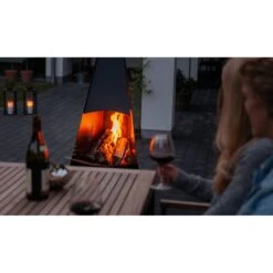 Tria Tuinvuur -Zwembad Spul Winkel Tria tuinvuur sfeer 02