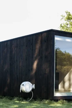 Mirtoon 30m -Zwembad Spul Winkel Zee Mirtoon wit in tuin scaled 1