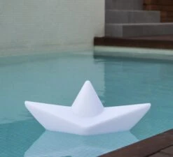 The Boat Lamp 9 The Boat Lamp -Zwembad Spul Winkel the boot lamp 03